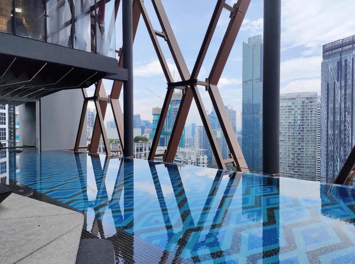 Scarletz Suites Klcc Twin Tower By Purple Orchid 쿠알라룸푸르 외부 사진