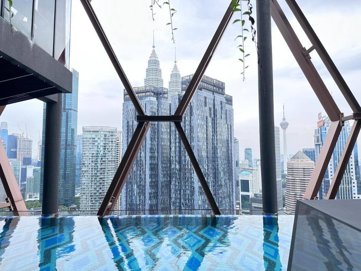 Scarletz Suites Klcc Twin Tower By Purple Orchid 쿠알라룸푸르 외부 사진