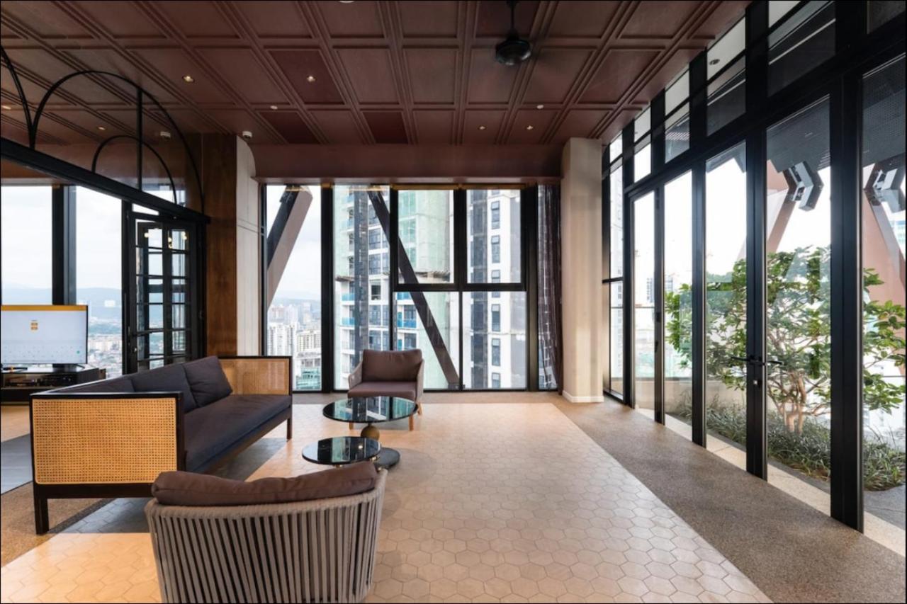 Scarletz Suites Klcc Twin Tower By Purple Orchid 쿠알라룸푸르 외부 사진