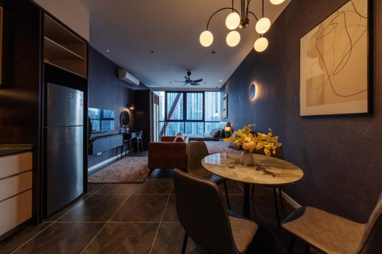 Scarletz Suites Klcc Twin Tower By Purple Orchid 쿠알라룸푸르 외부 사진