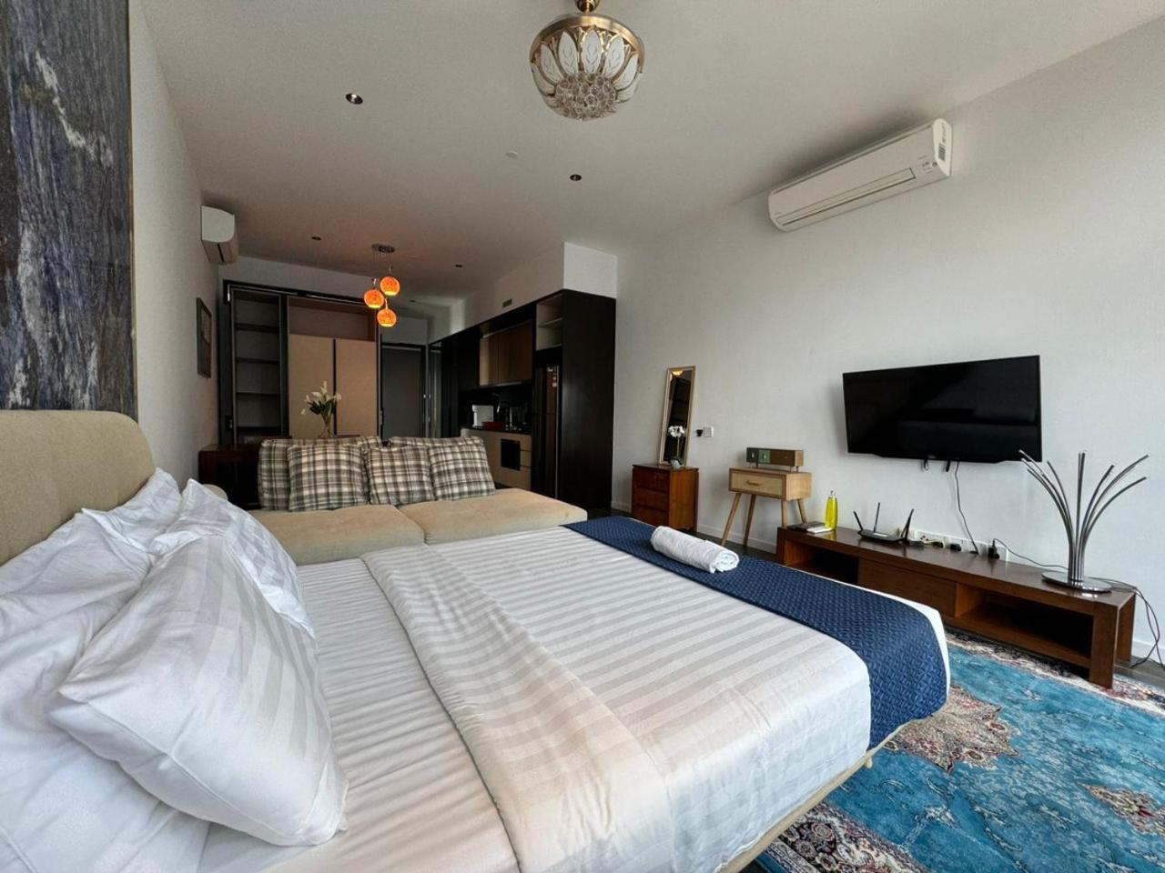 Scarletz Suites Klcc Twin Tower By Purple Orchid 쿠알라룸푸르 외부 사진
